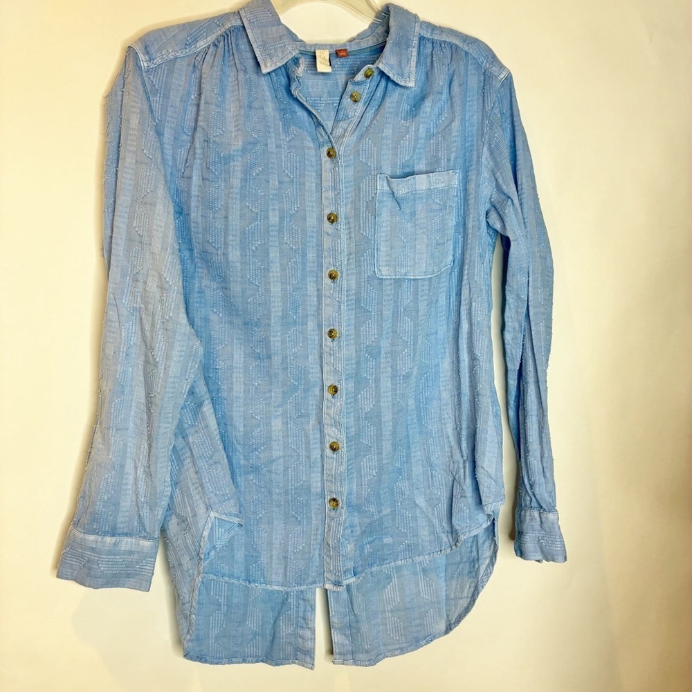 Pilcro | Blue button up shirt - Picture 2 of 6